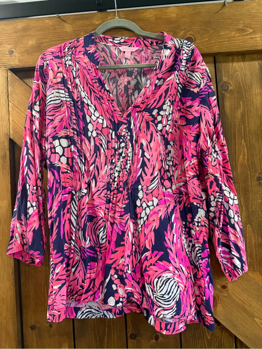 Lilly Pulitzer Pink & Navy Printed V-Neck Tunic